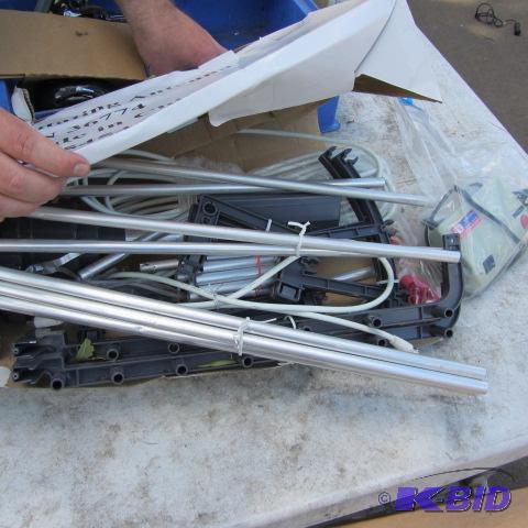 lot 122 image: Rotating Antennas