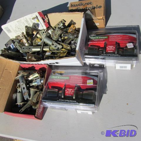 lot 149 image: Door Hardware