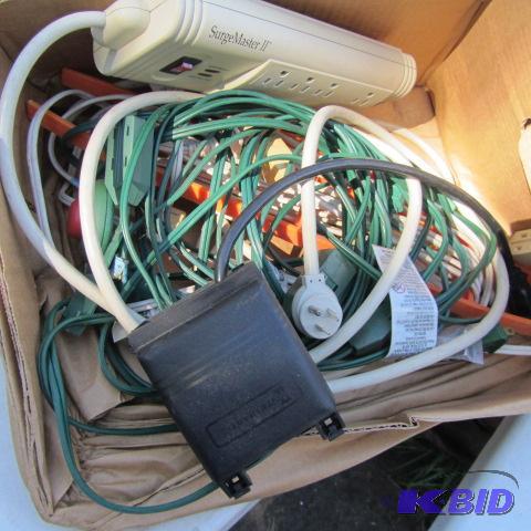 lot 220 image: Power Cords & Strips