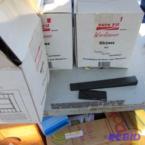 lot 239 image: Plastic Shims