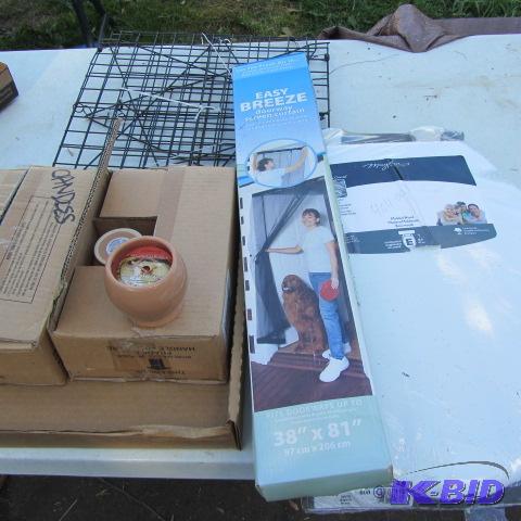 lot 245 image: Screen, Seat, Candles