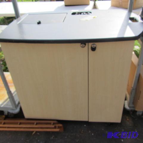 lot 252 image: Projection Cabinet