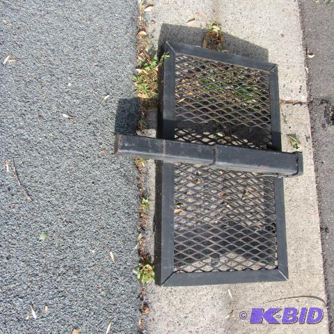 lot 253 image: ATV Platform Bed