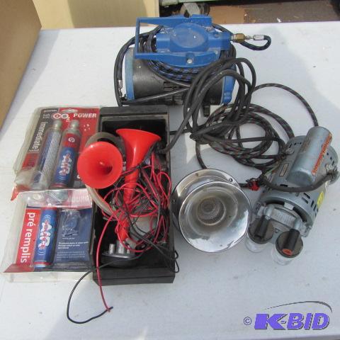 lot 256 image: Air Compressor, CO2