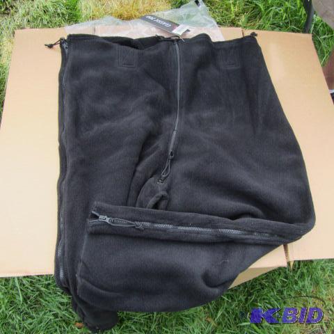 lot 258 image: Polar Fleece Pants