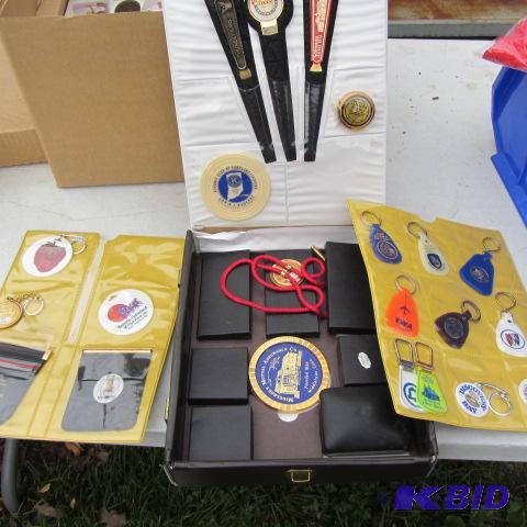 lot 268 image: Salesman Sample Case