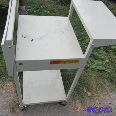 lot 300 image: Roller Cart