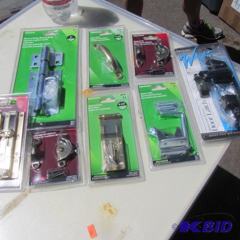 lot 42 image: Window & Door Hardware