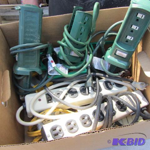 lot 92 image: Power Strips