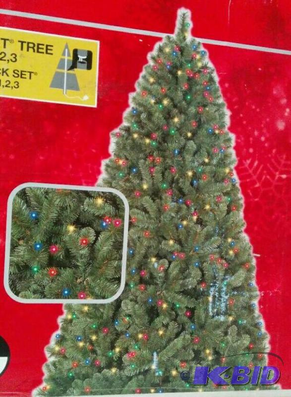 7.5 foot pre-lit Christmas tree
