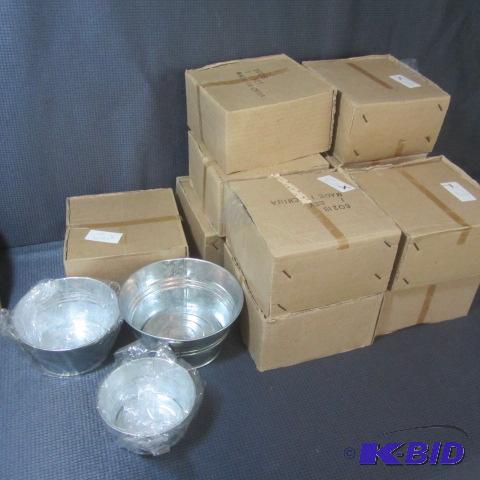lot 118 image: Craft Tubs