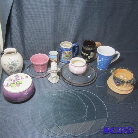 lot 150 image: Vases, Candleholders