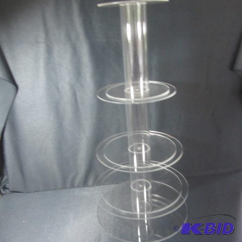 lot 151 image: Cake Stands, Acrylic