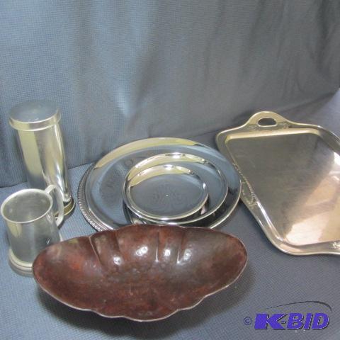 lot 155 image: Serving Trays, Bread Tube