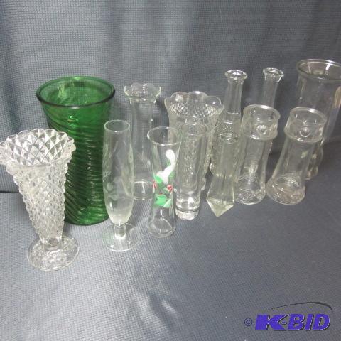 lot 158 image: Vase, All Sized & Shapes