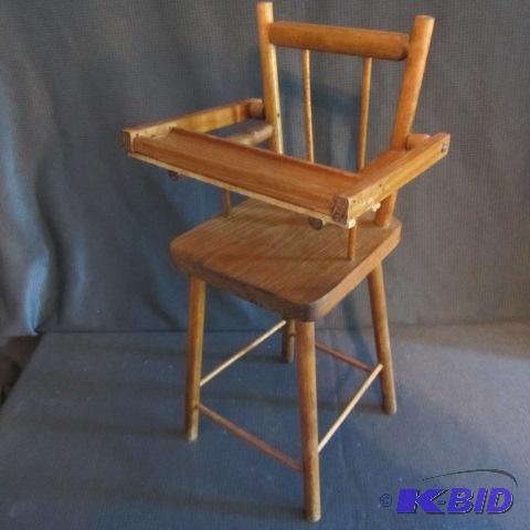 lot 237 image: Vintage Wooden Doll Highchair