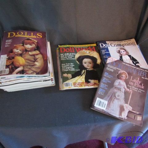 lot 263 image: Doll Magazines