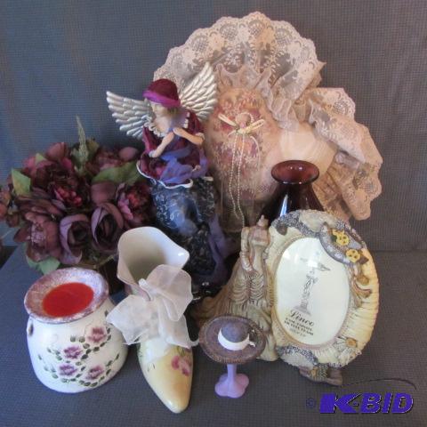 lot 276 image: Fashion Theme