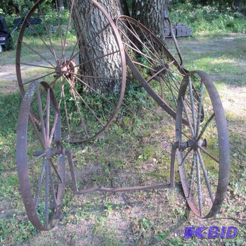 lot 302 image: Antique Steel Wheels