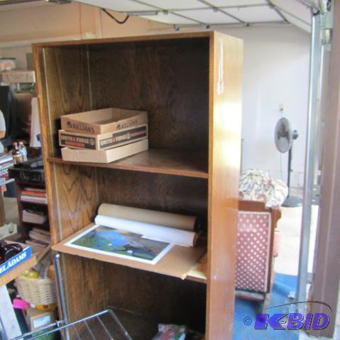 lot 311 image: Open Front Display Shelf