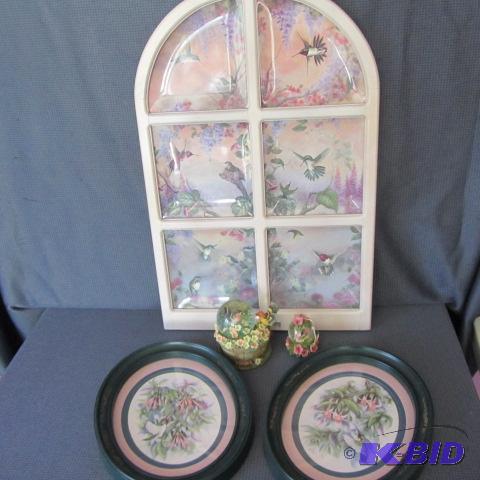 lot 316 image: Hummingbird Plates, Prints