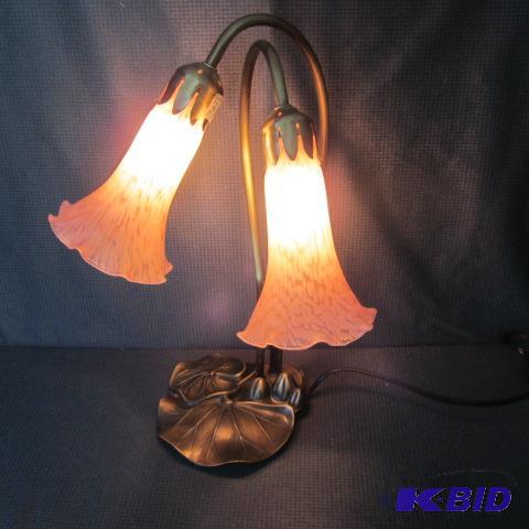 lot 317 image: Lily Pad Figural Lamp