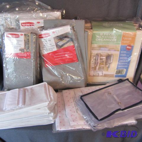 lot 334 image: Organizers for your Closet