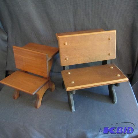 lot 36 image: Doll School Desks