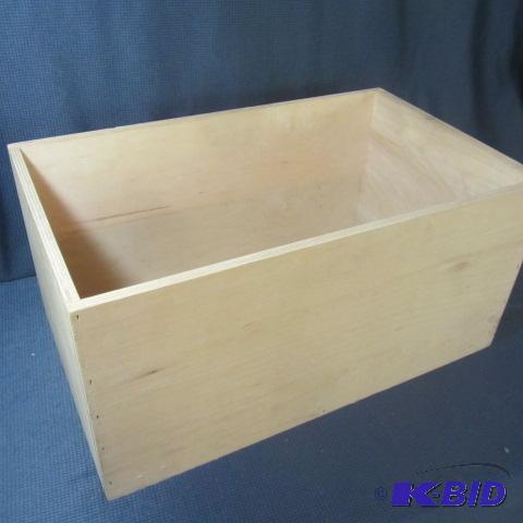 lot 364 image: Wooden box