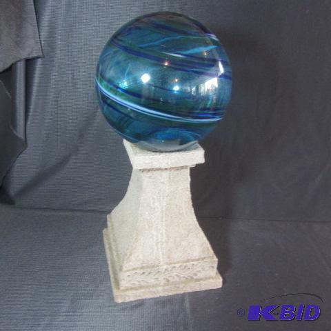 lot 379 image: Gazing Ball