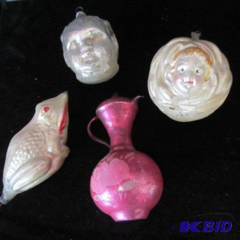 lot 460 image: Antique Glass Ornaments