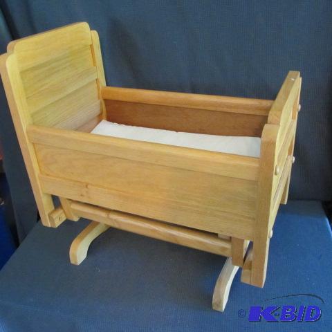 lot 52 image: Custom Made Oak Doll Cradle