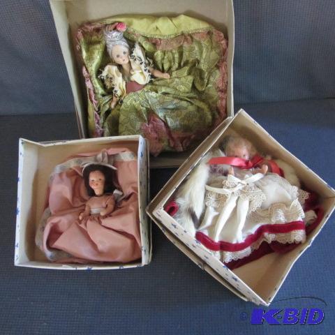 lot 79 image: Carmen, Lady Lynette Dolls