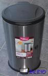 Step Garbage Can with Lid