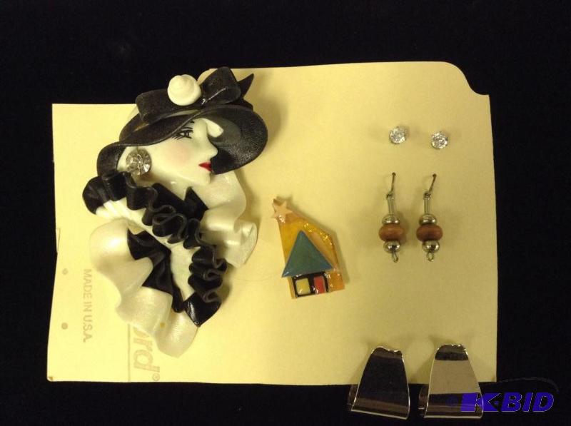 Cute Fashion Earrings and Pins