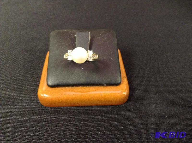 10K Pearl Ring