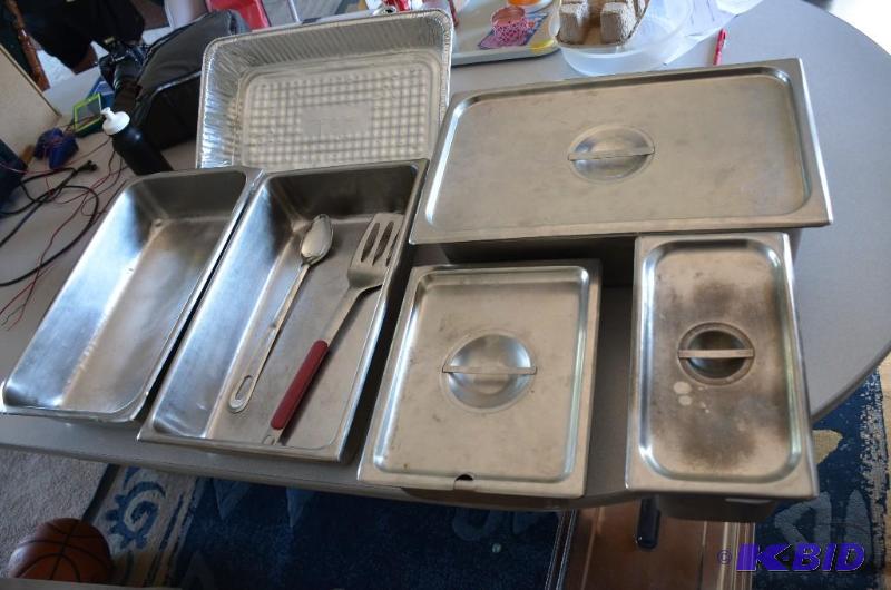 lot 109 image: Chafing,condiments and serving pans  &nb...