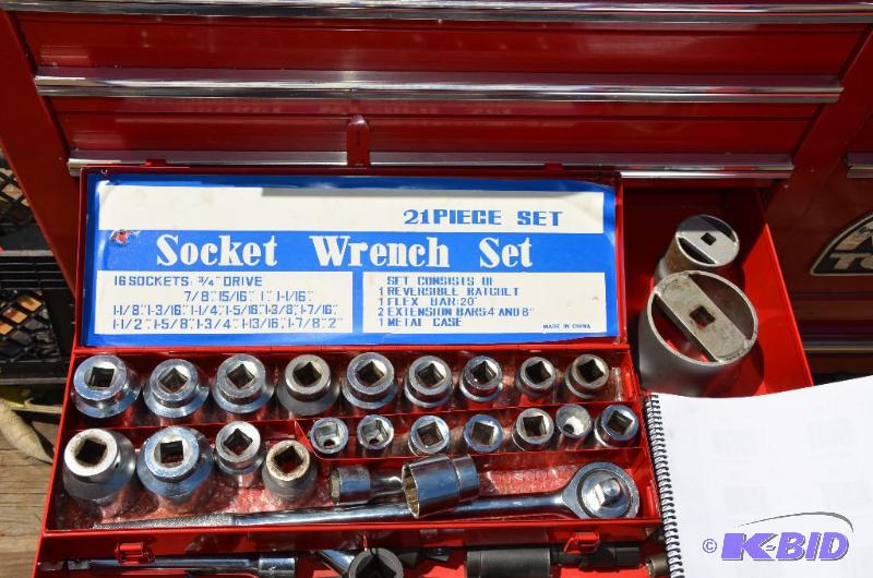 lot 23 image: Heavy Duty Industrial Larger than normal Sock...