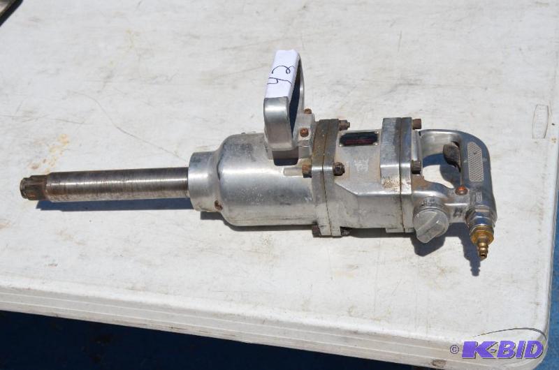 lot 42 image: Central Pneumatic 1" Drive Industrial Im...
