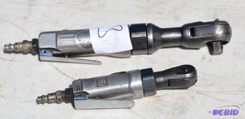 lot 43 image: Ingersoll Rand Model 103 Ratchet wrench  ...