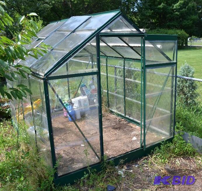 lot 81 image: Greenhouse with sliding door 73&quotx78"...