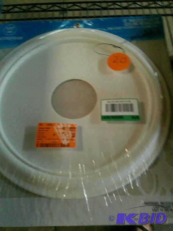 16 inch Molded Plastic Ceiling Medallion