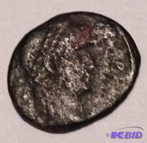 Ancient Roman Coin 1500 years old  Two Soldiers Constantine area.