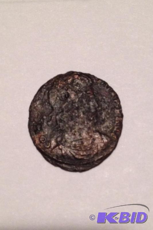 Ancient Roman Coin 1500 years old  Two Soldiers Constantine area