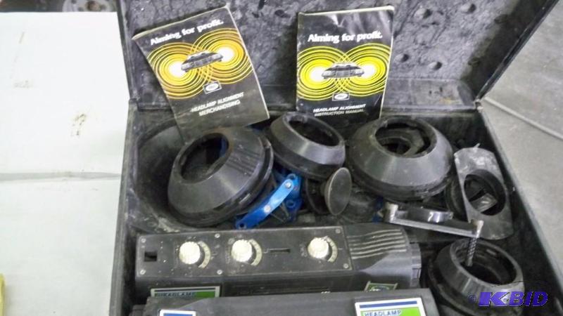Headlight aiming kit