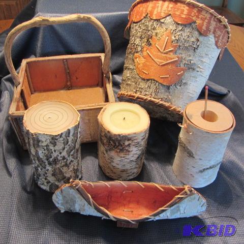 lot 25 image: Birch Bark Containers