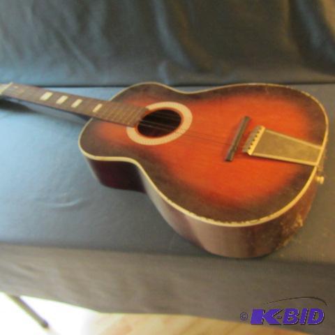 lot 41 image: 6-String Guitar