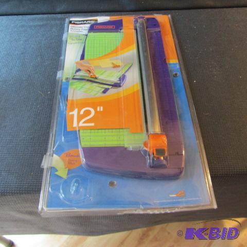 lot 45 image: Fiskar Rotary Cutter