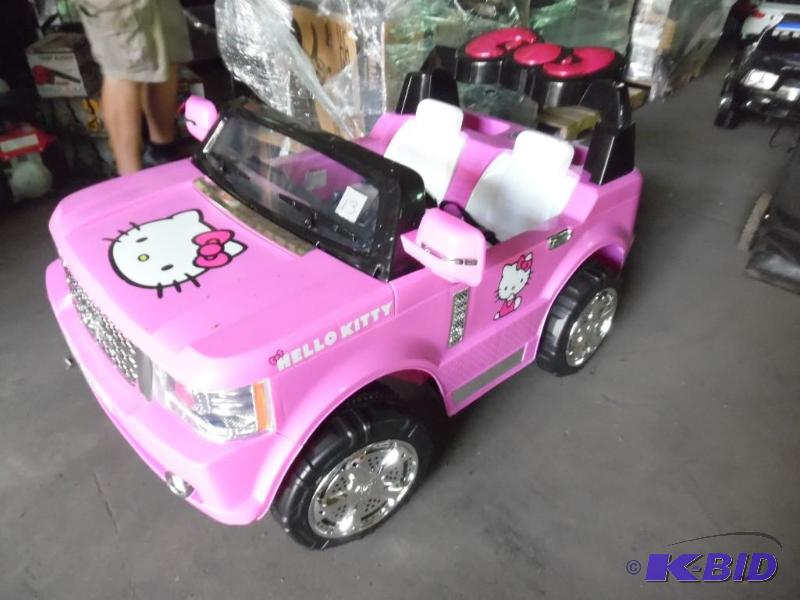 lot 11 image: Power Wheels