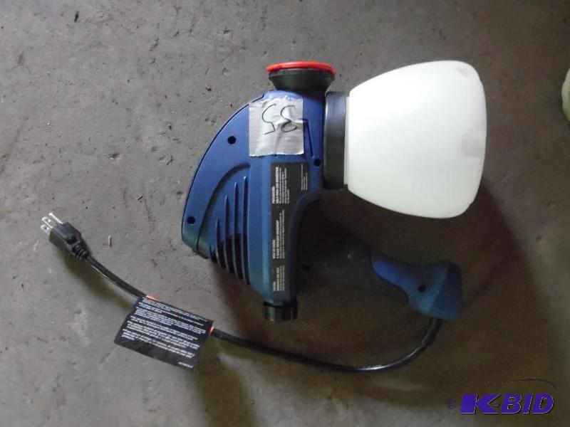 lot 12 image: Pro 6.8 Paint Sprayer
